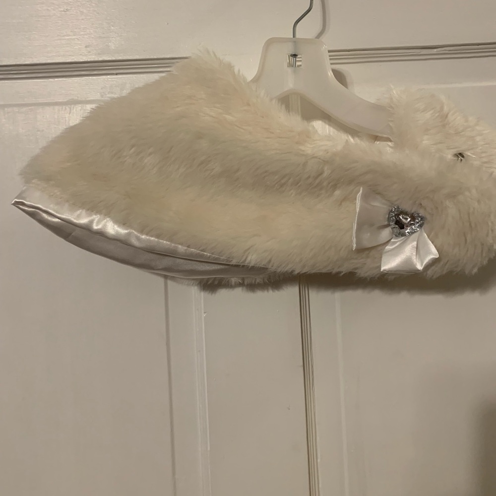 Faux fur shawl.  Girls
